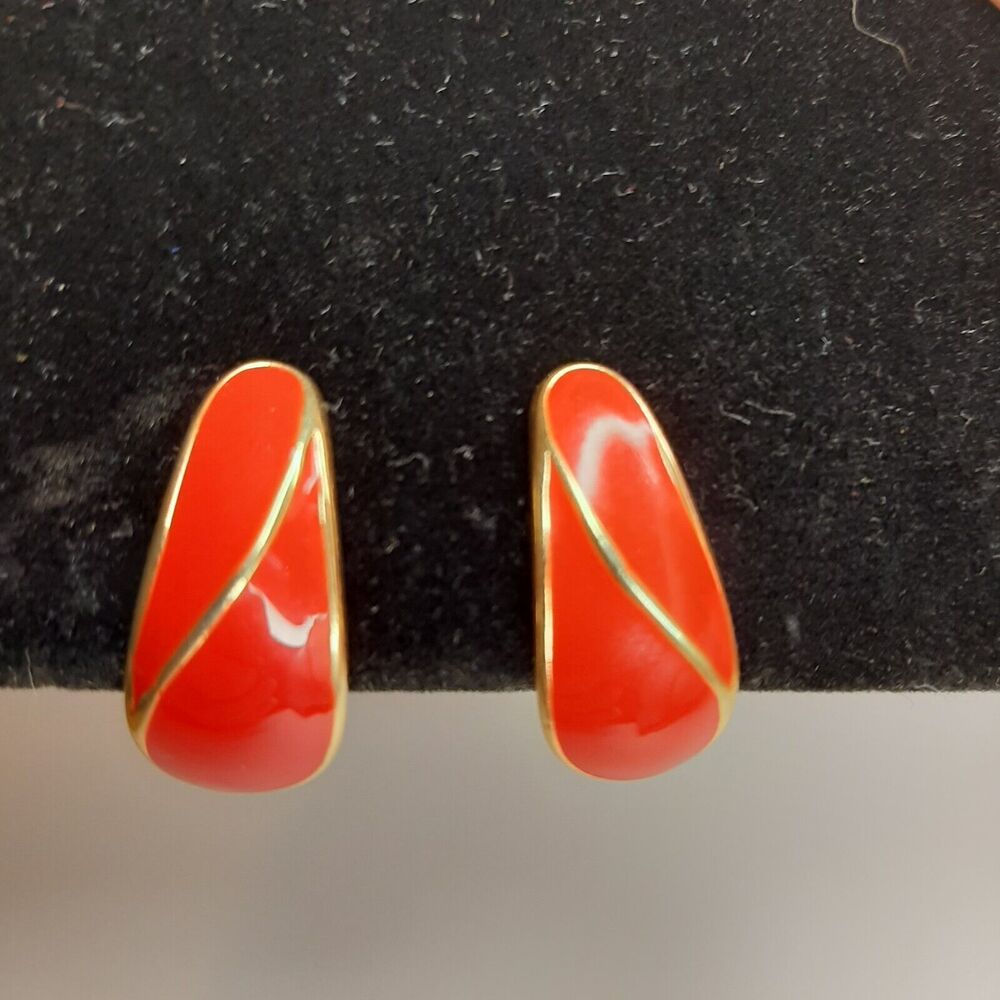 CROWN TRIFARI Vtg Clip-On Earrings Red Enamel Gold Tone Teardrops
